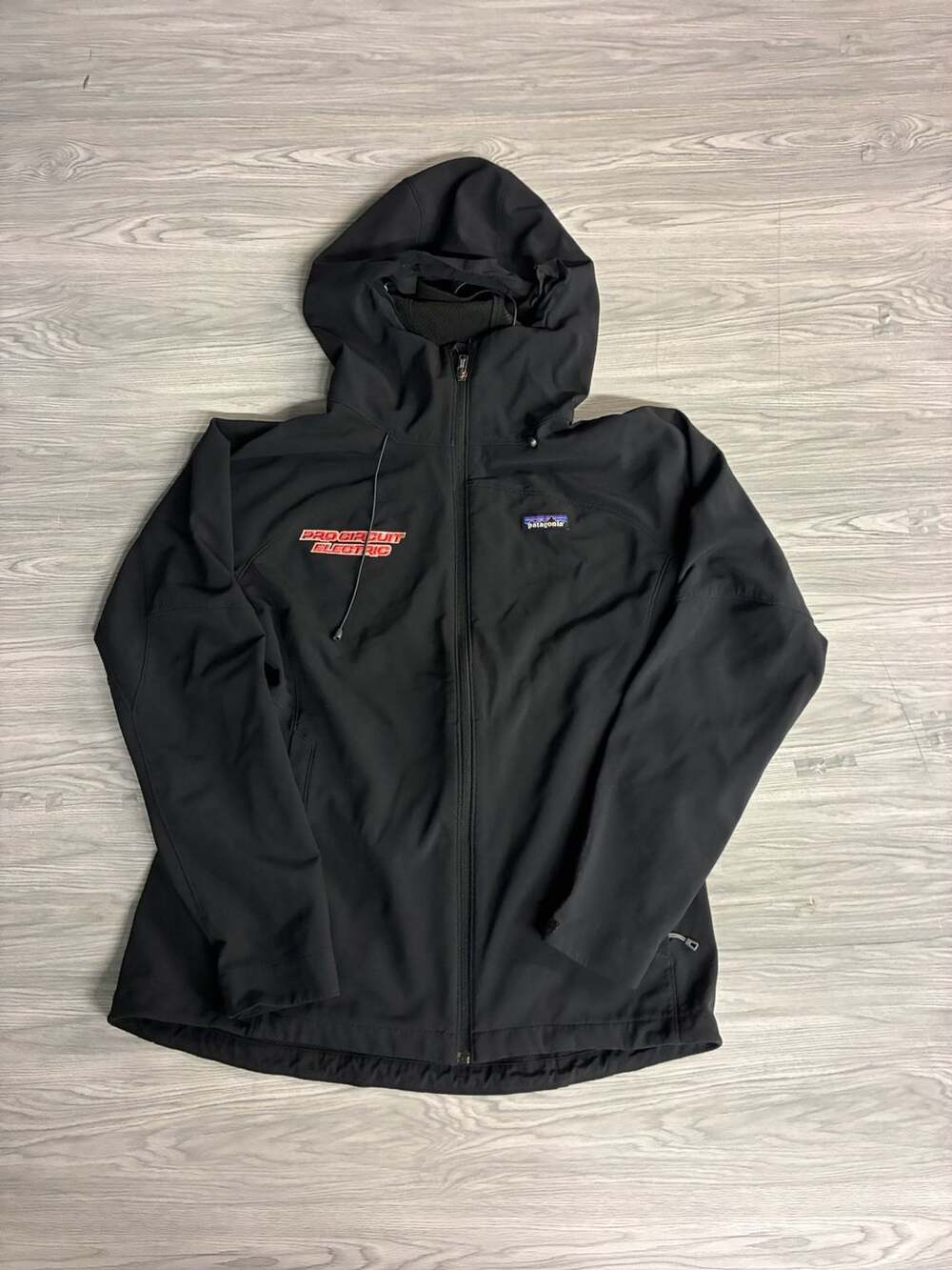 Patagonia Soft Shell Hoody Jacket Size L Black Pro Circuit Electric